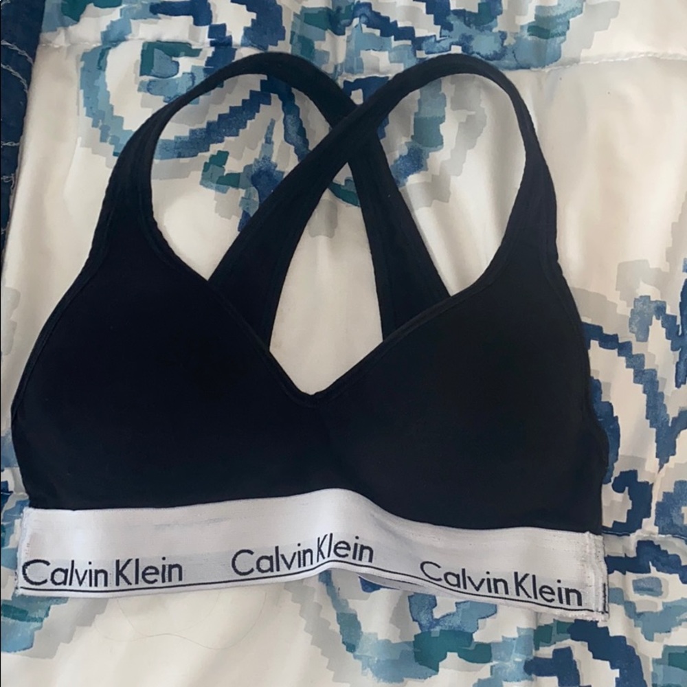 XS Black Calvin Klein casual push up sports bra